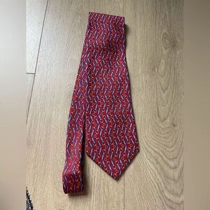Paolo Gucci 100% silk neck tie